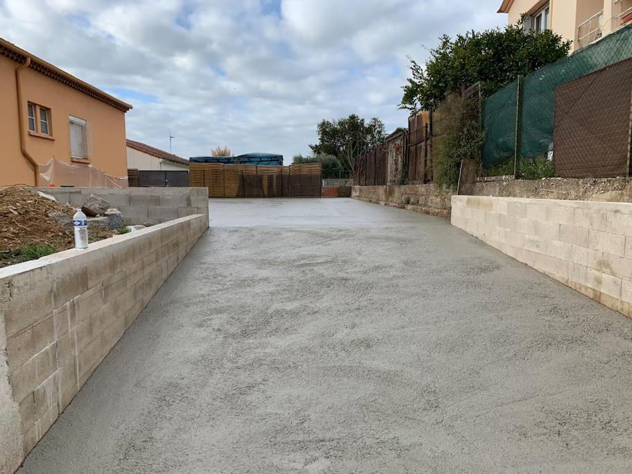 Belle Maison 100M2 Avec Terrasse Et Parking Prive Béziers Exterior foto